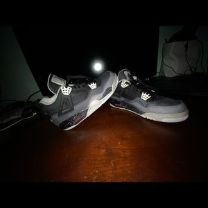 Jordan 4 retro fear pack